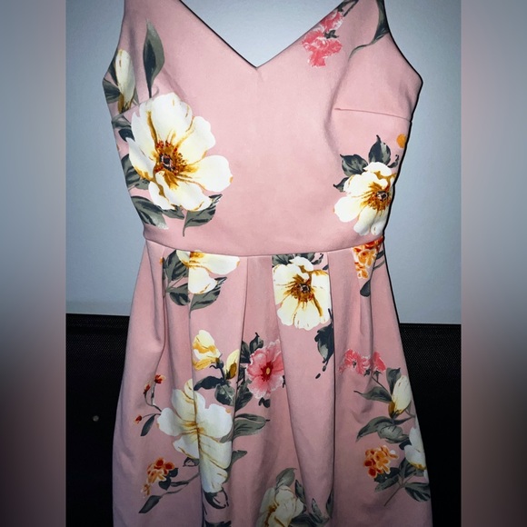 Monteau Los Angeles Floral Pink Spring Dress, Size: Small(S) - Picture 9 of 9